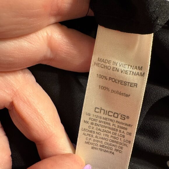 CHICO'S BLACK BLOUSE W/WHITE DOT & RED HEARTS   MEDIUM - Picture 8 of 10